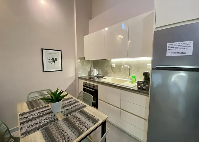 Апартаменты Modern Living Experience Неа-Перамос